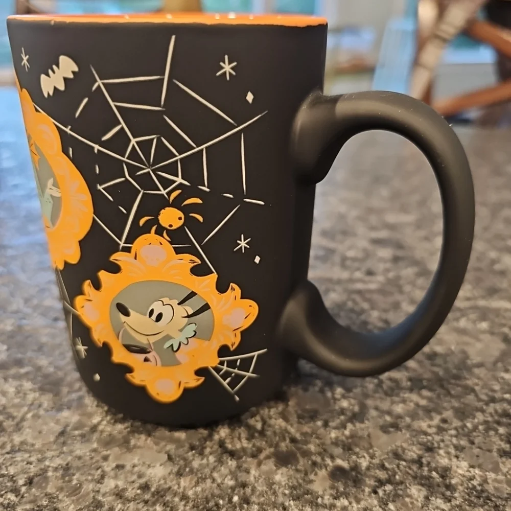 Disney Halloween Mug Black Soft Touch - Picture 5 of 8